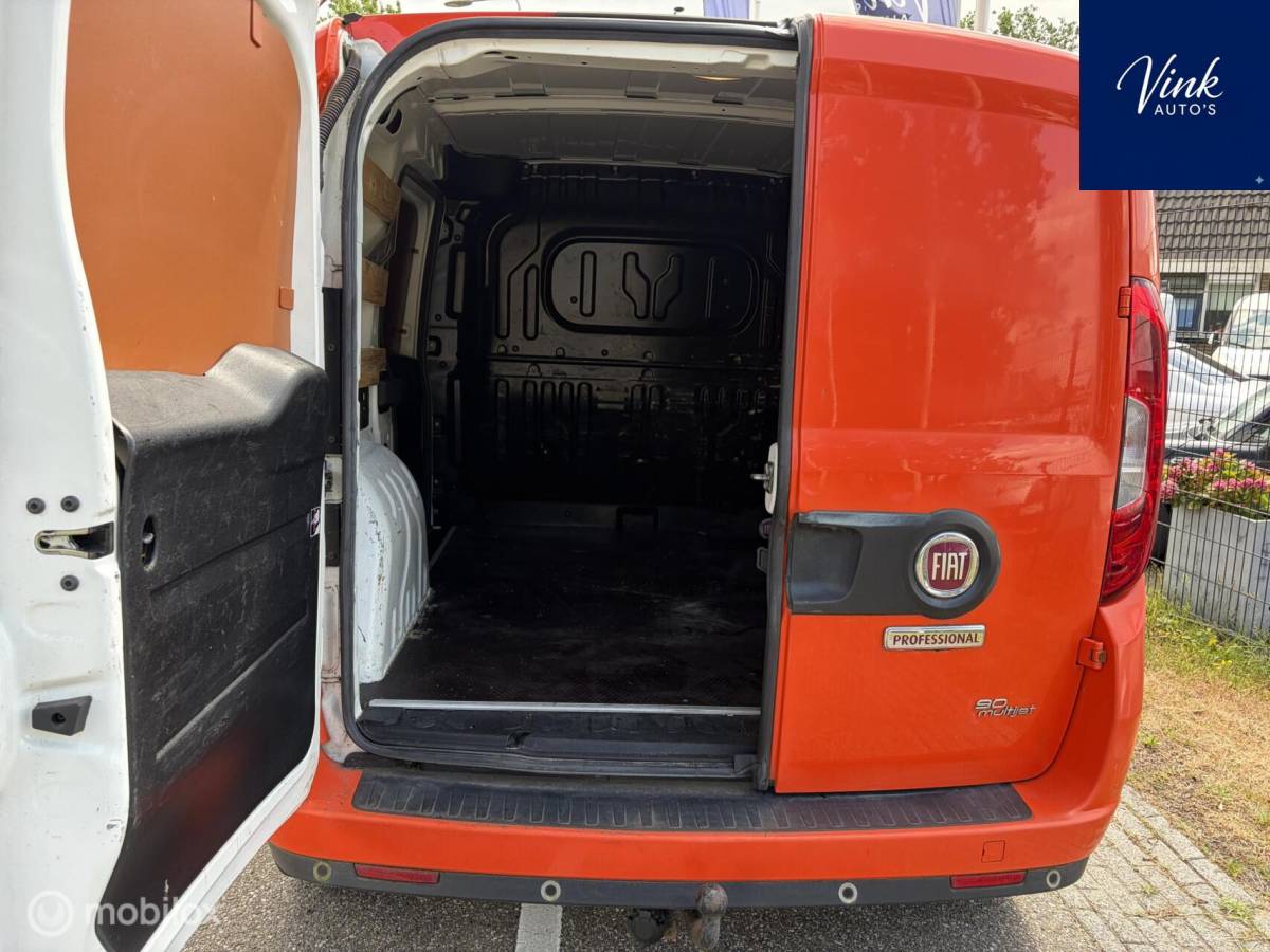 Fiat Doblò Fiat Doblò Cargo 1.3 MJ L1H1 SX | 90 PK | Airco | 2x Schuifdeur | NAV | Trekhaak | Parkeersensoren