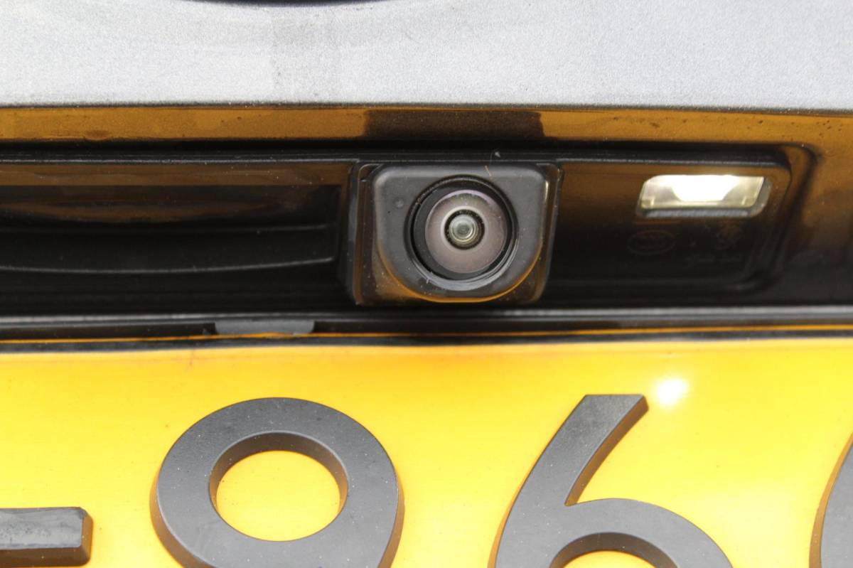 Ford C-MAX Ford C-MAX 2.0 TDCi Titanium 170PK Automaat | Parkeercamera | Navigatie | Trekhaak | Stuur/stoelverwarming