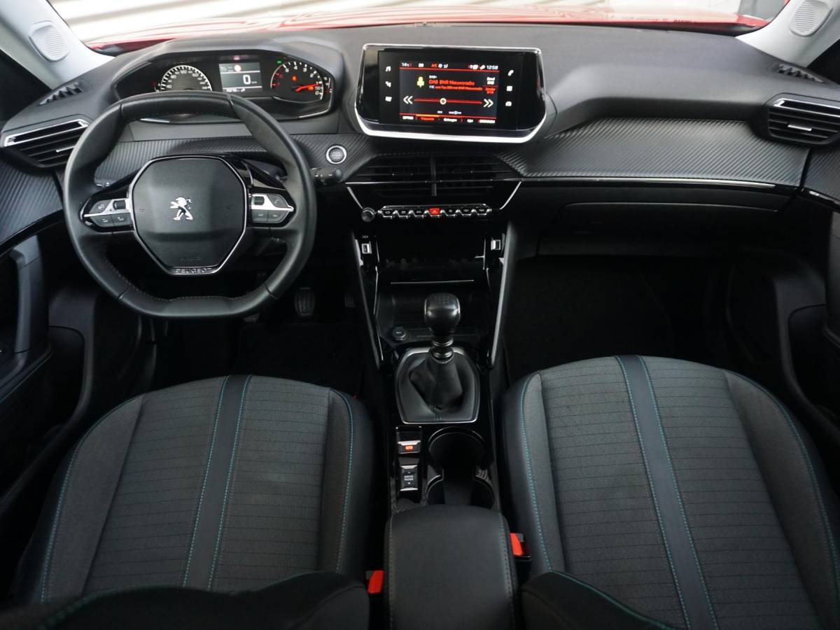Peugeot 2008 Peugeot 2008 1.2 TURBO Allure | TREKHAAK |