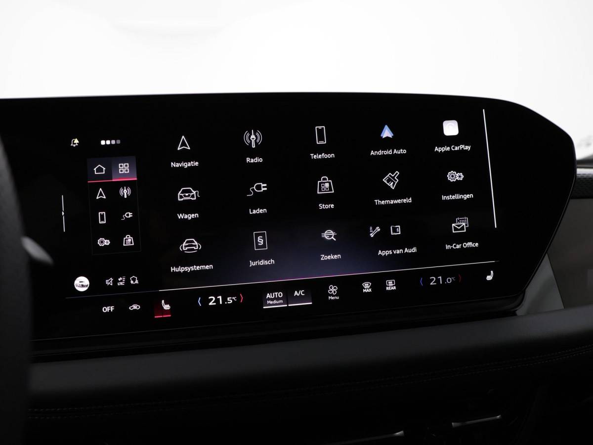 Audi A6 Sportback e-tron Audi A6 Sportback e-tron S edition 286 PK · Privacy glas · Remzadels rood · Sportstoel leder zwart
