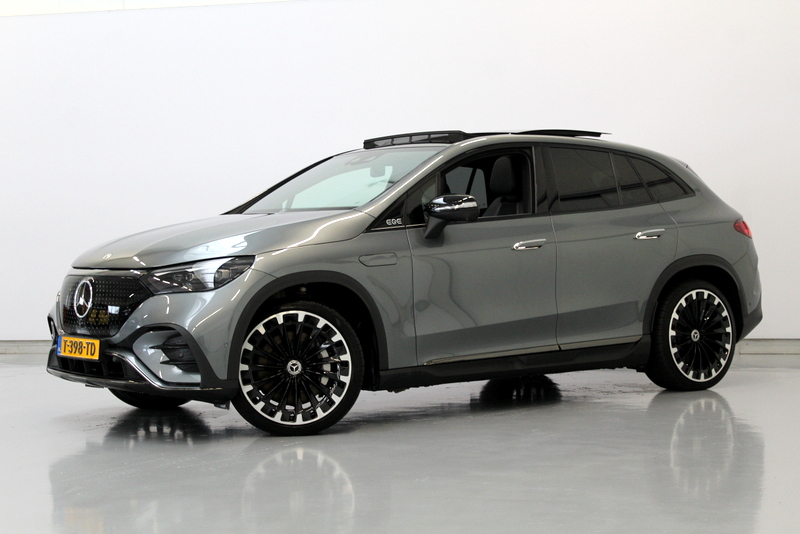 Mercedes-Benz EQE Mercedes-Benz EQE SUV 350 4Matic AMG Line 91 kWh, RIJKLAAR!! | PANORAMADAK | ELEC-TREKHAAK | LUCHTVERING | BURMESTER SOUND