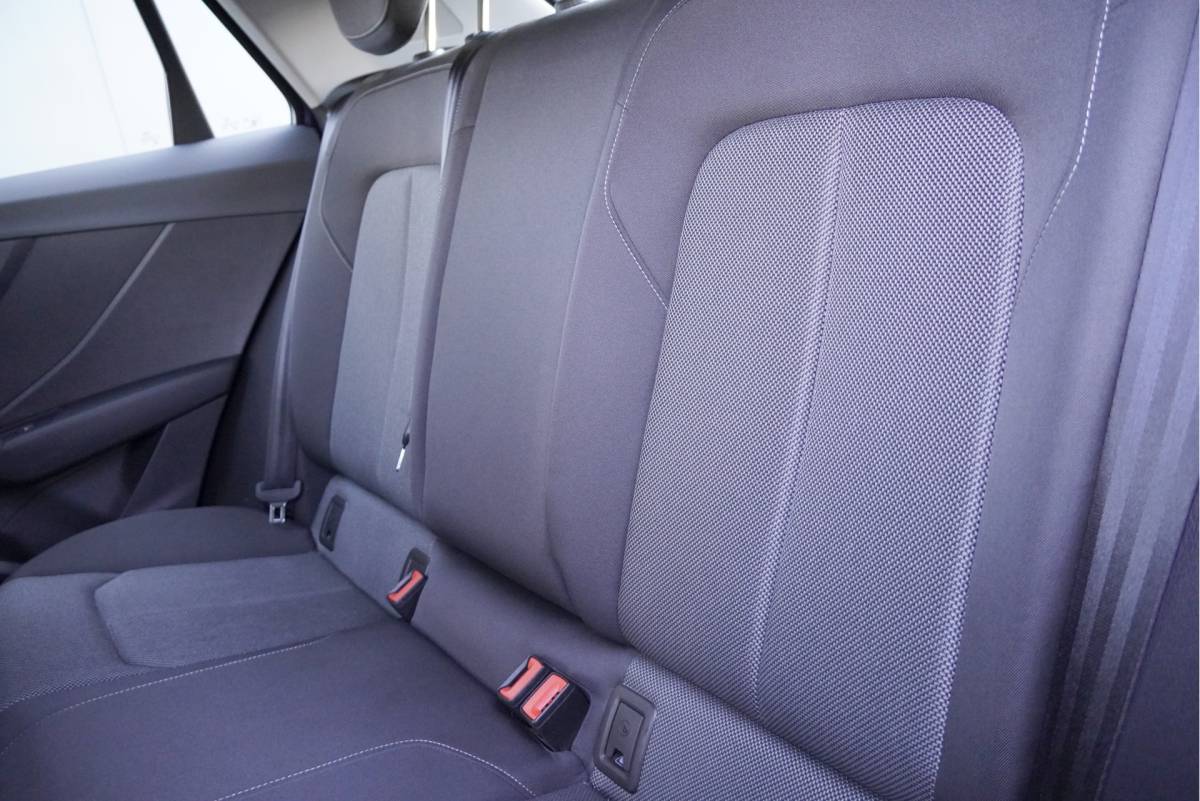 Audi Q2 Audi Q2 35 TFSI 150PK! Business Edition BJ2021 Lmv 17″ | Led V+A | Pdc | Navi | Afneembare trekhaak | App-Connect | Bang&Olufsen Audio | Virtual cockpit | Climate control | Cruise control | Getint glas