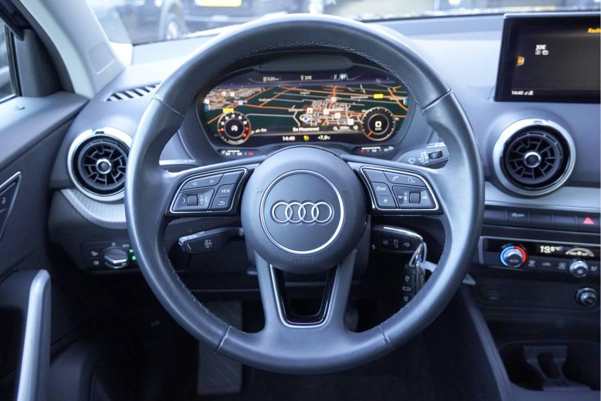 Audi Q2 Audi Q2 35 TFSI 150PK! Business Edition BJ2021 Lmv 17″ | Led V+A | Pdc | Navi | Afneembare trekhaak | App-Connect | Bang&Olufsen Audio | Virtual cockpit | Climate control | Cruise control | Getint glas