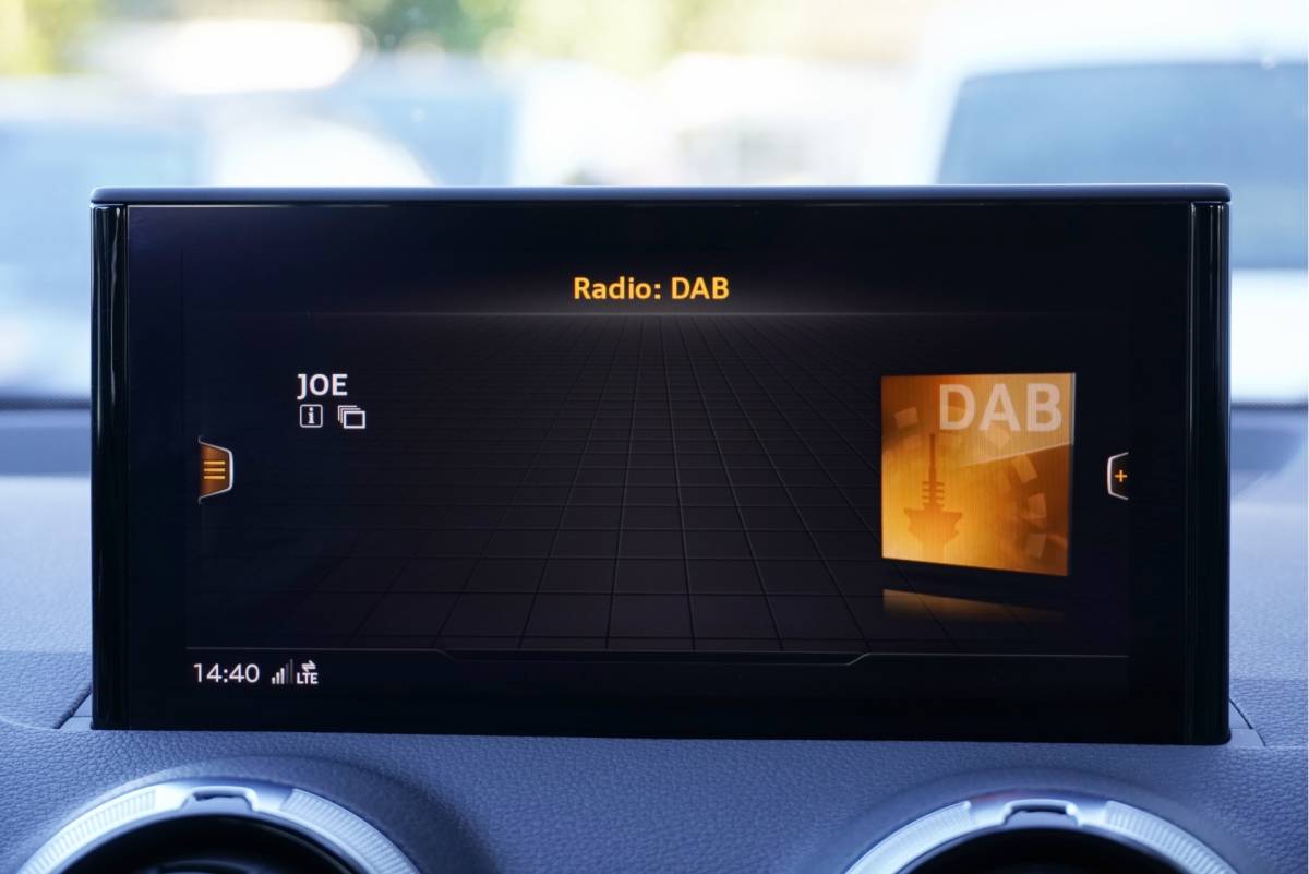 Audi Q2 Audi Q2 35 TFSI 150PK! Business Edition BJ2021 Lmv 17″ | Led V+A | Pdc | Navi | Afneembare trekhaak | App-Connect | Bang&Olufsen Audio | Virtual cockpit | Climate control | Cruise control | Getint glas
