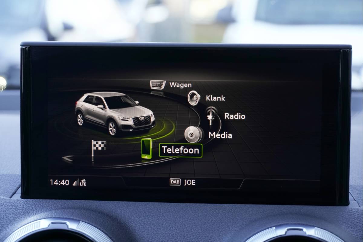 Audi Q2 Audi Q2 35 TFSI 150PK! Business Edition BJ2021 Lmv 17″ | Led V+A | Pdc | Navi | Afneembare trekhaak | App-Connect | Bang&Olufsen Audio | Virtual cockpit | Climate control | Cruise control | Getint glas