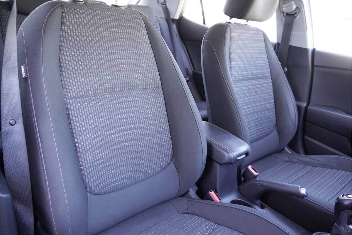 Kia Stonic Kia Stonic 1.0 T-GDi MHEV DynamicLine BJ2021 Lmv 15″ | Led | App-Connect | Achteruitrijcamera | Airco | Cruise control | Getint glas