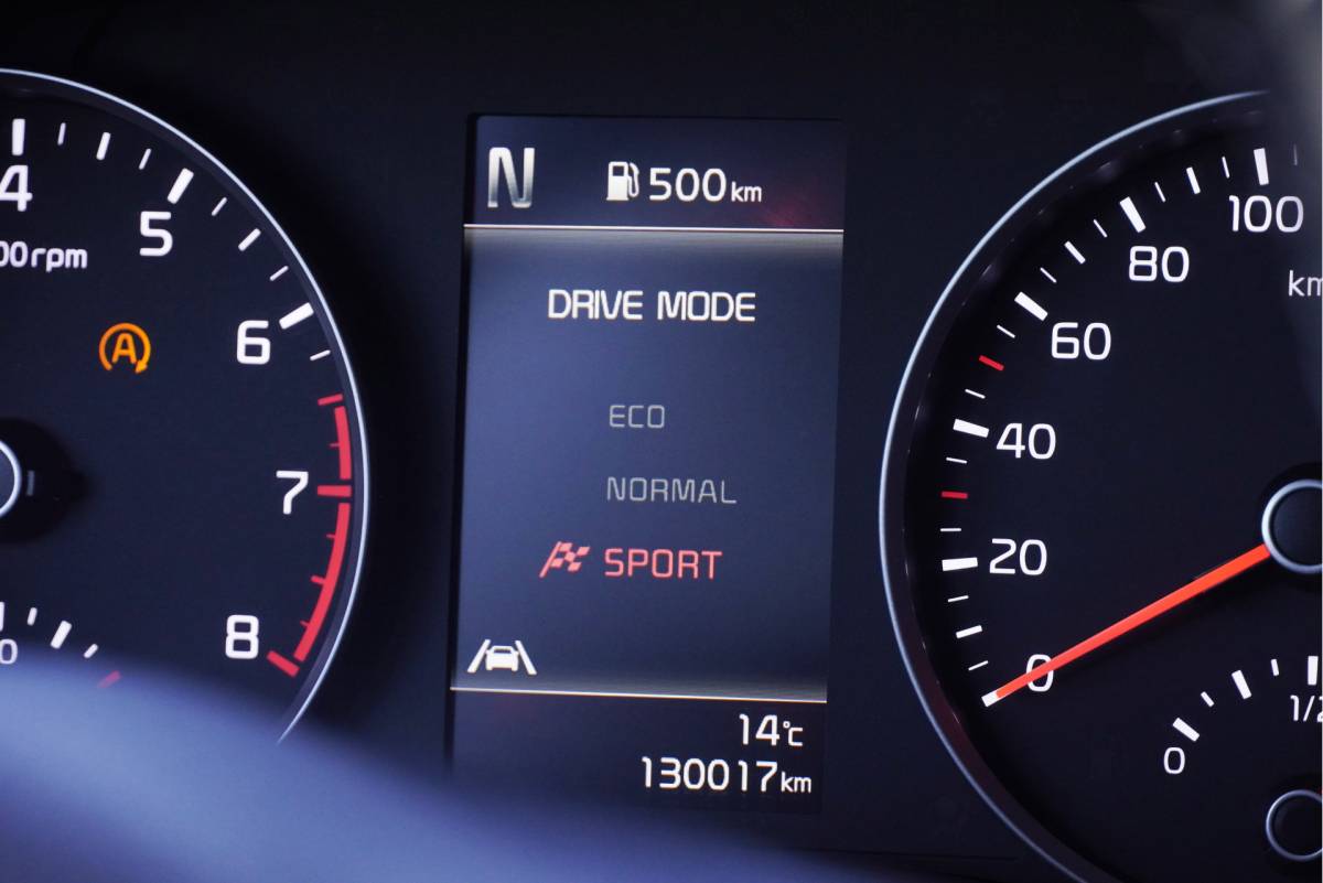 Kia Stonic Kia Stonic 1.0 T-GDi MHEV DynamicLine BJ2021 Lmv 15″ | Led | App-Connect | Achteruitrijcamera | Airco | Cruise control | Getint glas