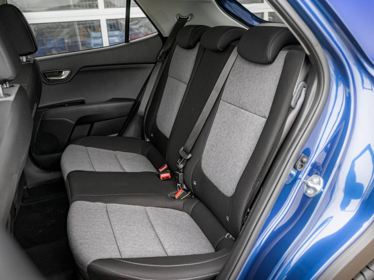 Kia Stonic Kia Stonic 1.0 T-GDi MHEV DynamicPlusLine | Uit voorraad leverbaar | Nieuw model