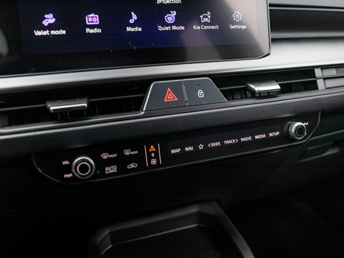 Kia Stonic Kia Stonic 1.0 T-GDi MHEV DynamicPlusLine | Uit voorraad leverbaar | Nieuw model