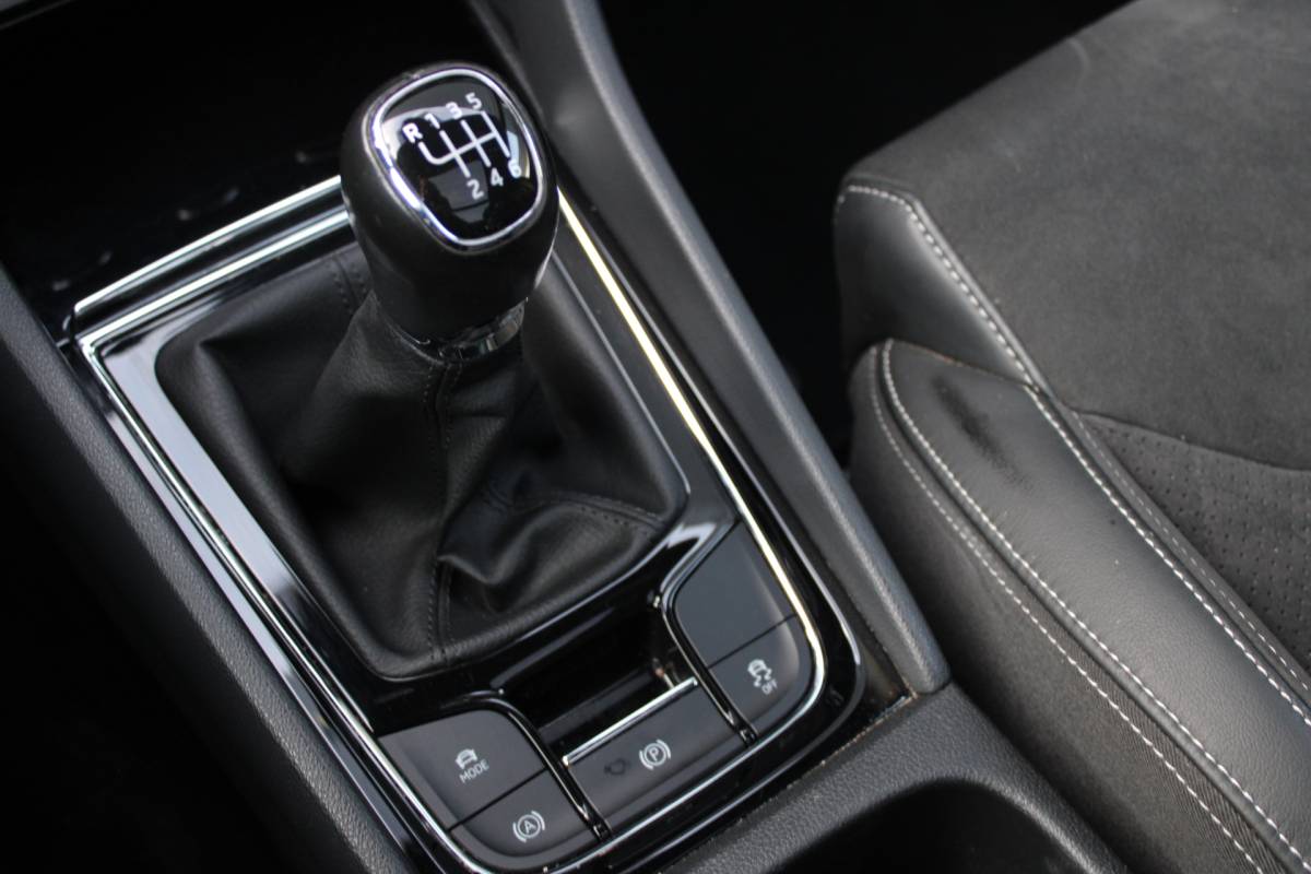 Škoda Kodiaq ŠKODA Kodiaq 1.5 TSI Sportline Panoramadak Leer/Alcantara Camera Full-Led