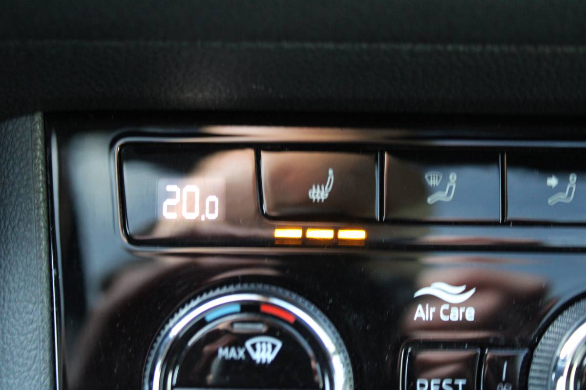 Škoda Kodiaq ŠKODA Kodiaq 1.5 TSI Sportline Panoramadak Leer/Alcantara Camera Full-Led