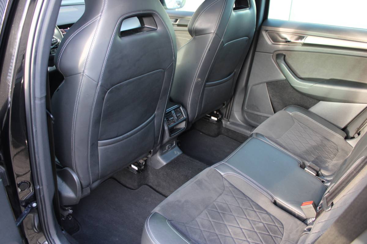 Škoda Kodiaq ŠKODA Kodiaq 1.5 TSI Sportline Panoramadak Leer/Alcantara Camera Full-Led