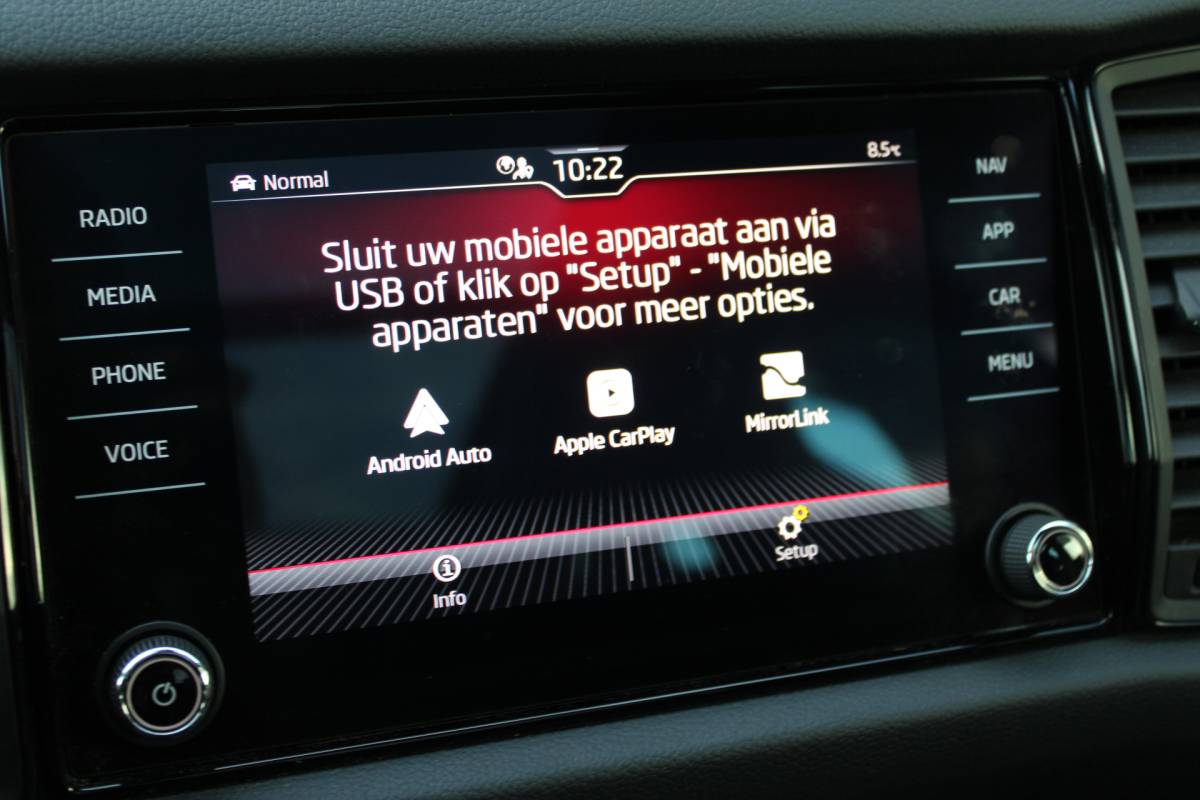 Škoda Kodiaq ŠKODA Kodiaq 1.5 TSI Sportline Panoramadak Leer/Alcantara Camera Full-Led