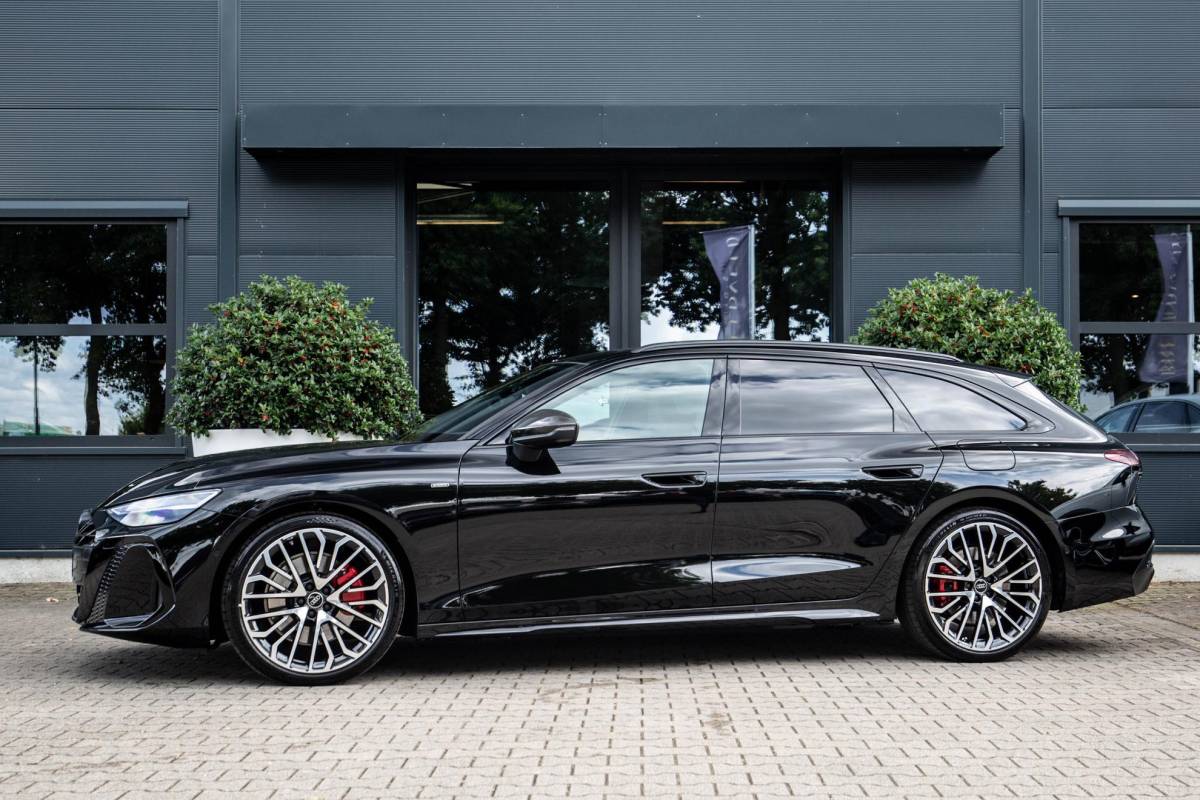Audi A6 Audi A6 Avant 2.0 e-hybrid quattro S edition Competition