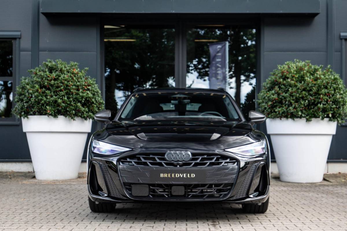 Audi A6 Audi A6 Avant 2.0 e-hybrid quattro S edition Competition