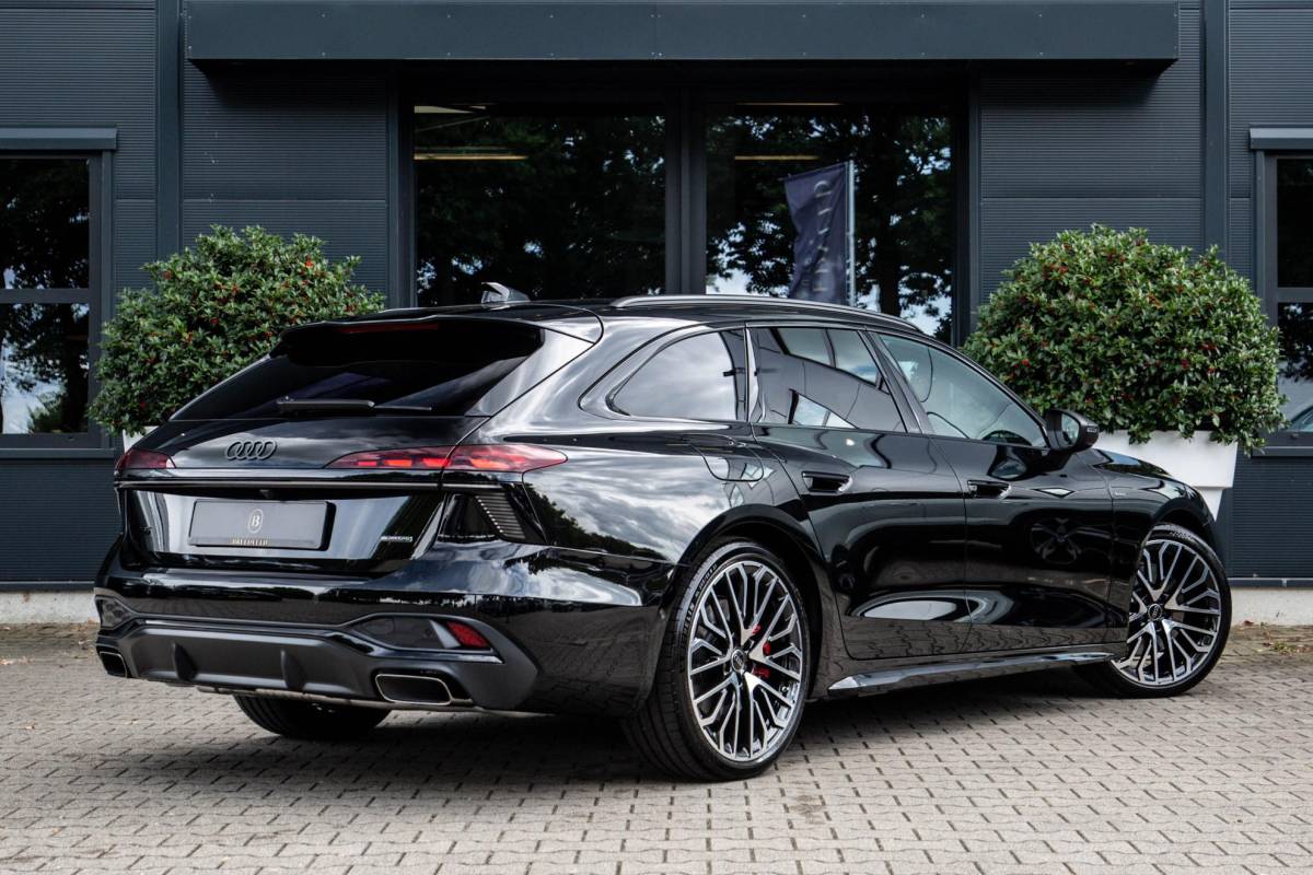 Audi A6 Audi A6 Avant 2.0 e-hybrid quattro S edition Competition