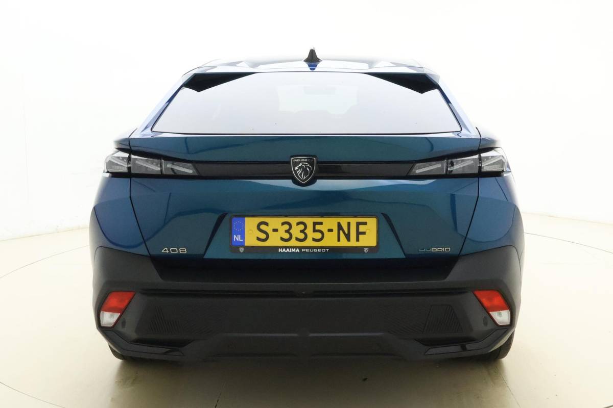Peugeot 408 Peugeot 408 1.6 HYbrid GT 225pk EAT8 First Edition | Adaptive Cruise Control | Matrix LED | Stoelverwarming | Verwarmd stuurwiel | Handsfree achterklep | Keyless Entry & Start | AGR Bestuurdersstoel | Camera | 20” ‘Monolithe’ velgen | 1e Eigenaar