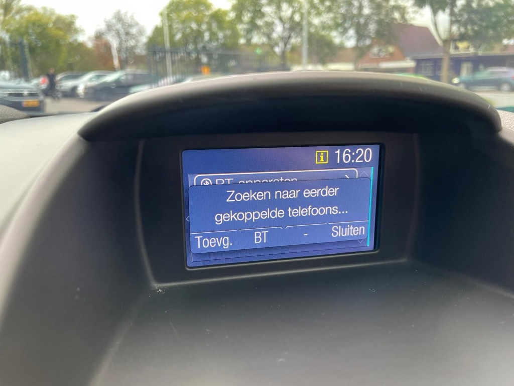 Ford Fiesta Ford Fiesta 1.6 ST2 183pk Miltek Winterpack Coating Dab+ Keyless Recaro