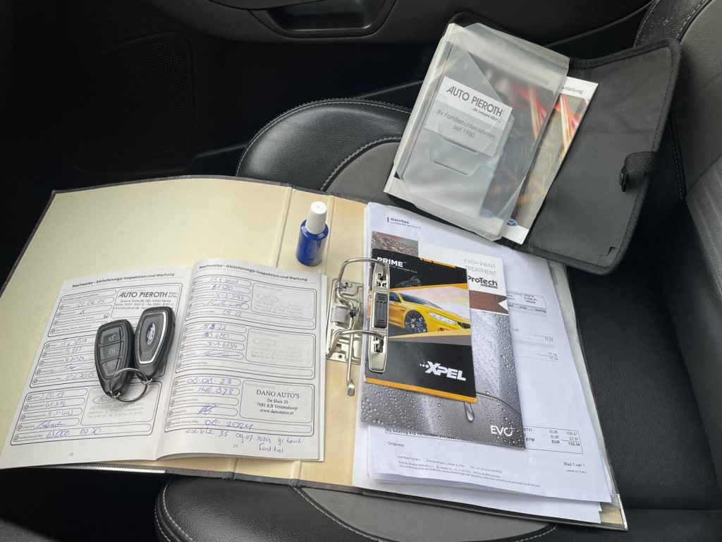 Ford Fiesta Ford Fiesta 1.6 ST2 183pk Miltek Winterpack Coating Dab+ Keyless Recaro