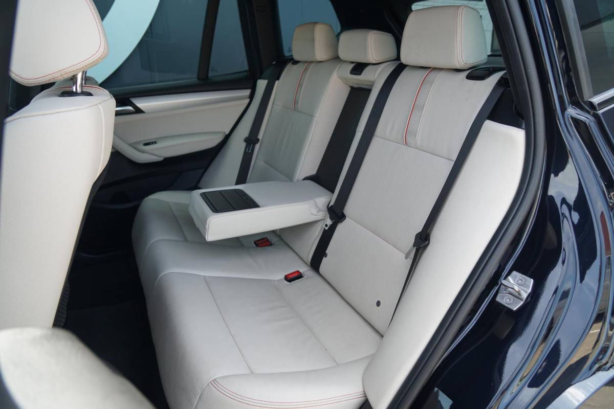 BMW X3 BMW X3 sDrive20i Centennial High Executive M SPORT * facelift* + 2400KG TREKGEWICHT / CAMERA