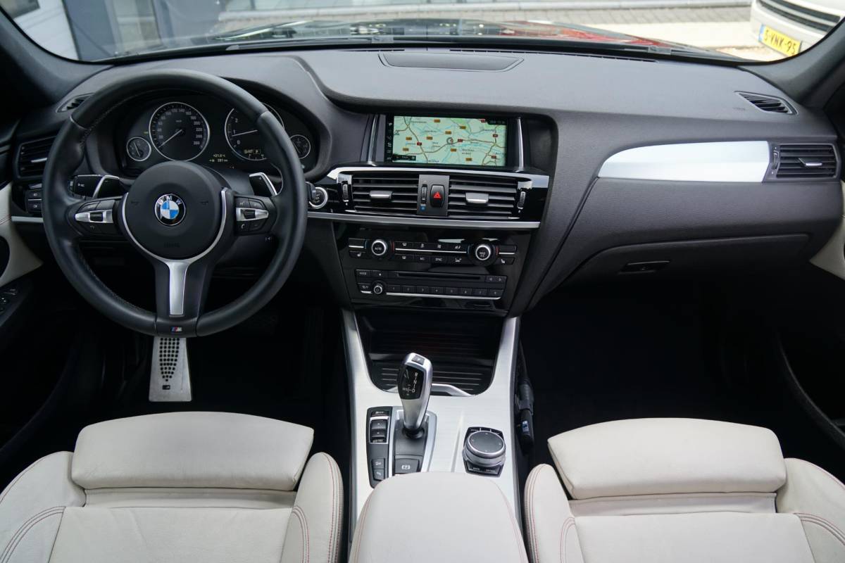 BMW X3 BMW X3 sDrive20i Centennial High Executive M SPORT * facelift* + 2400KG TREKGEWICHT / CAMERA