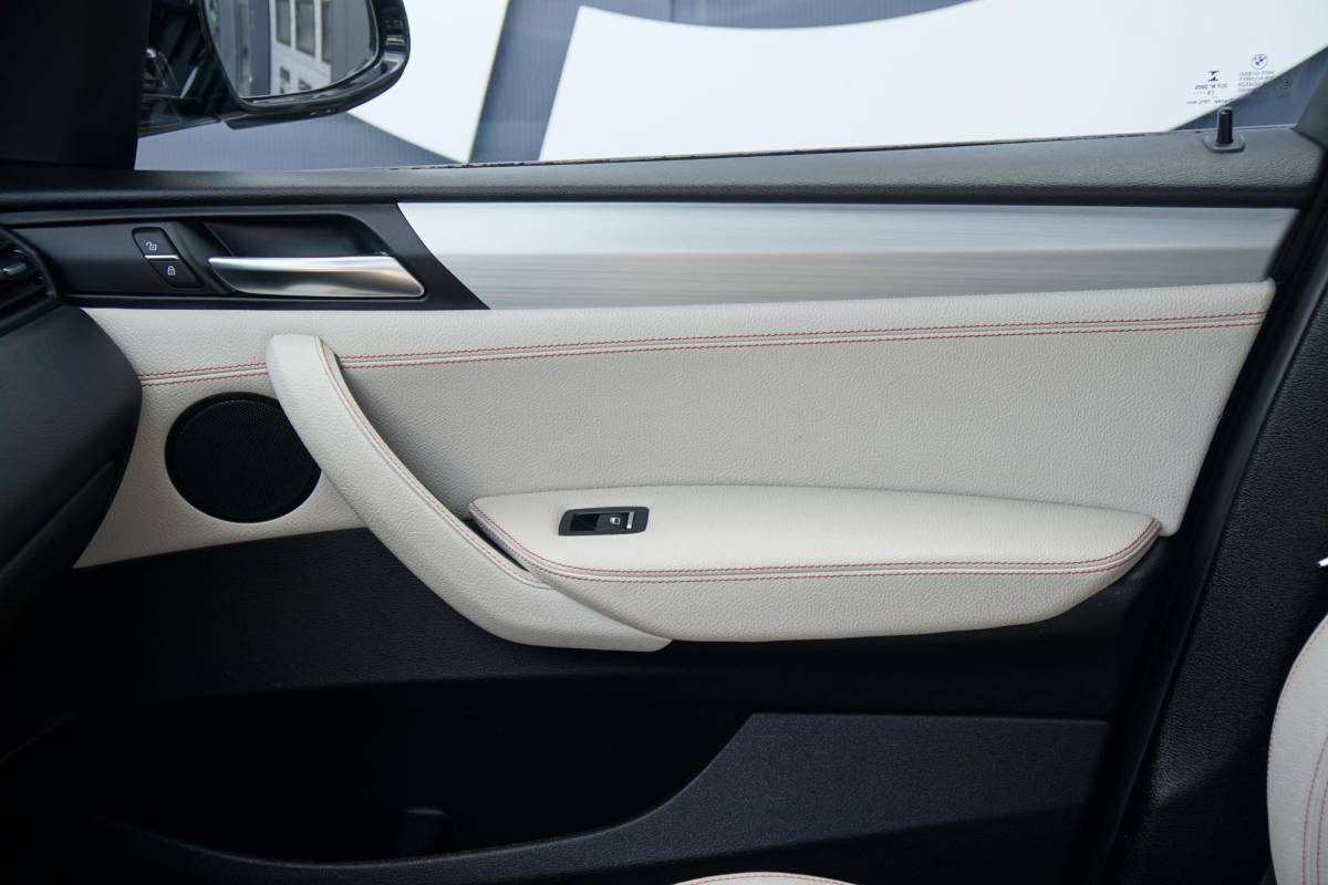 BMW X3 BMW X3 sDrive20i Centennial High Executive M SPORT * facelift* + 2400KG TREKGEWICHT / CAMERA