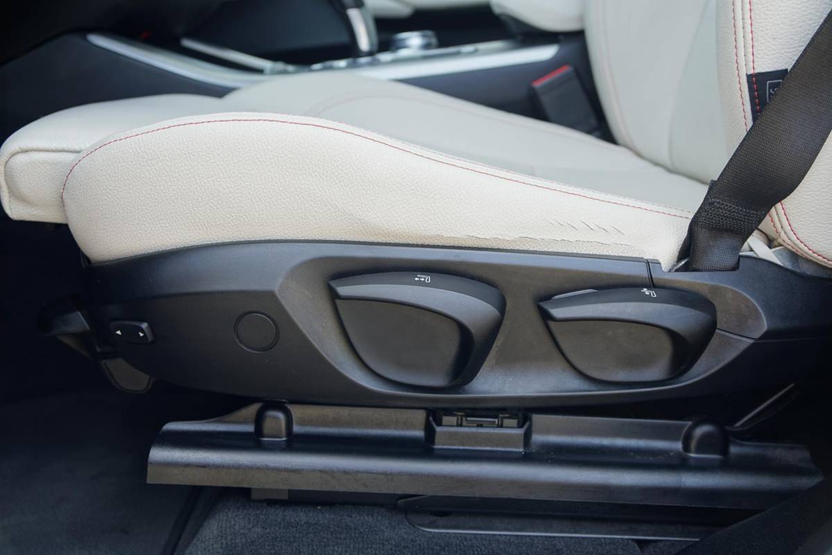 BMW X3 BMW X3 sDrive20i Centennial High Executive M SPORT * facelift* + 2400KG TREKGEWICHT / CAMERA