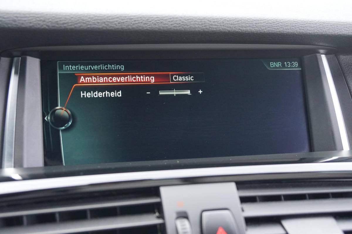 BMW X3 BMW X3 sDrive20i Centennial High Executive M SPORT * facelift* + 2400KG TREKGEWICHT / CAMERA