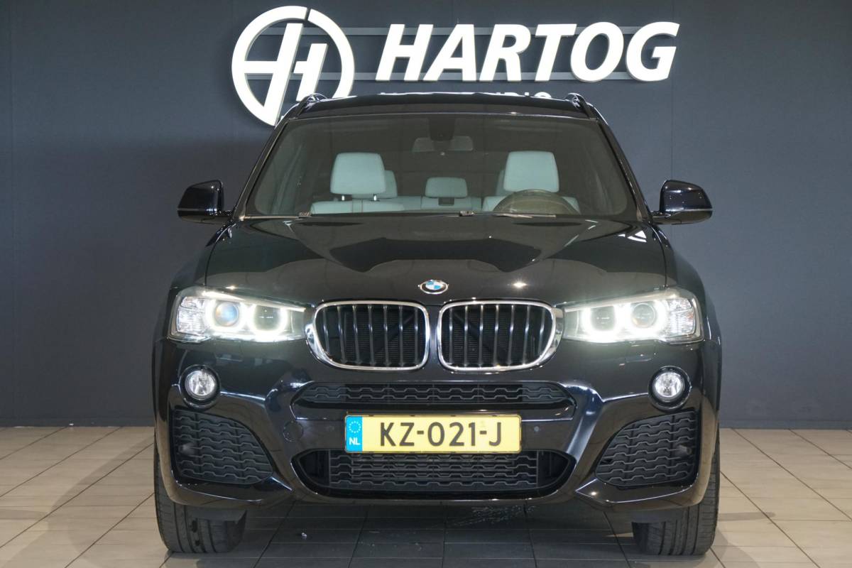 BMW X3 BMW X3 sDrive20i Centennial High Executive M SPORT * facelift* + 2400KG TREKGEWICHT / CAMERA