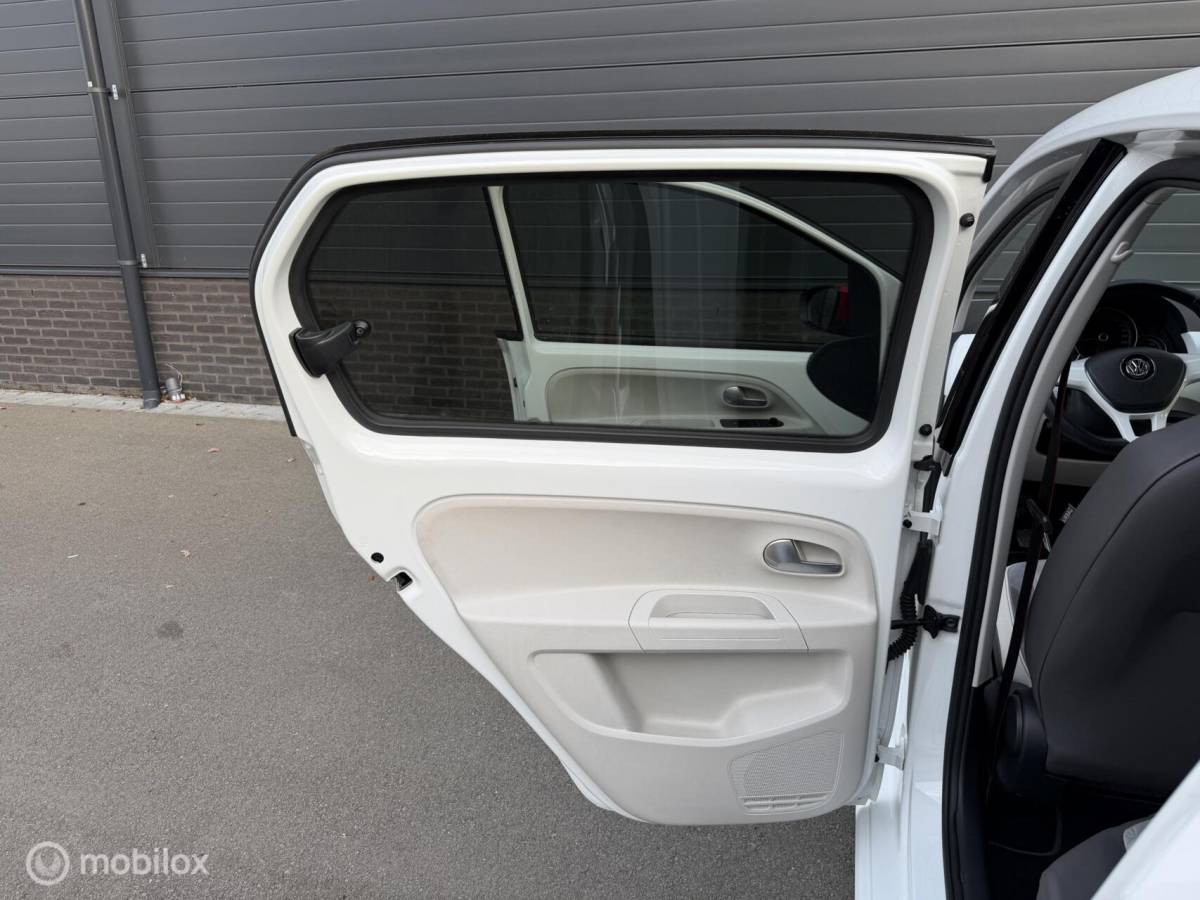 Volkswagen up! Volkswagen Up! 1.0 TSI! BMT UP! BEATS AIRCO*STOELVEW*PDC*LMV