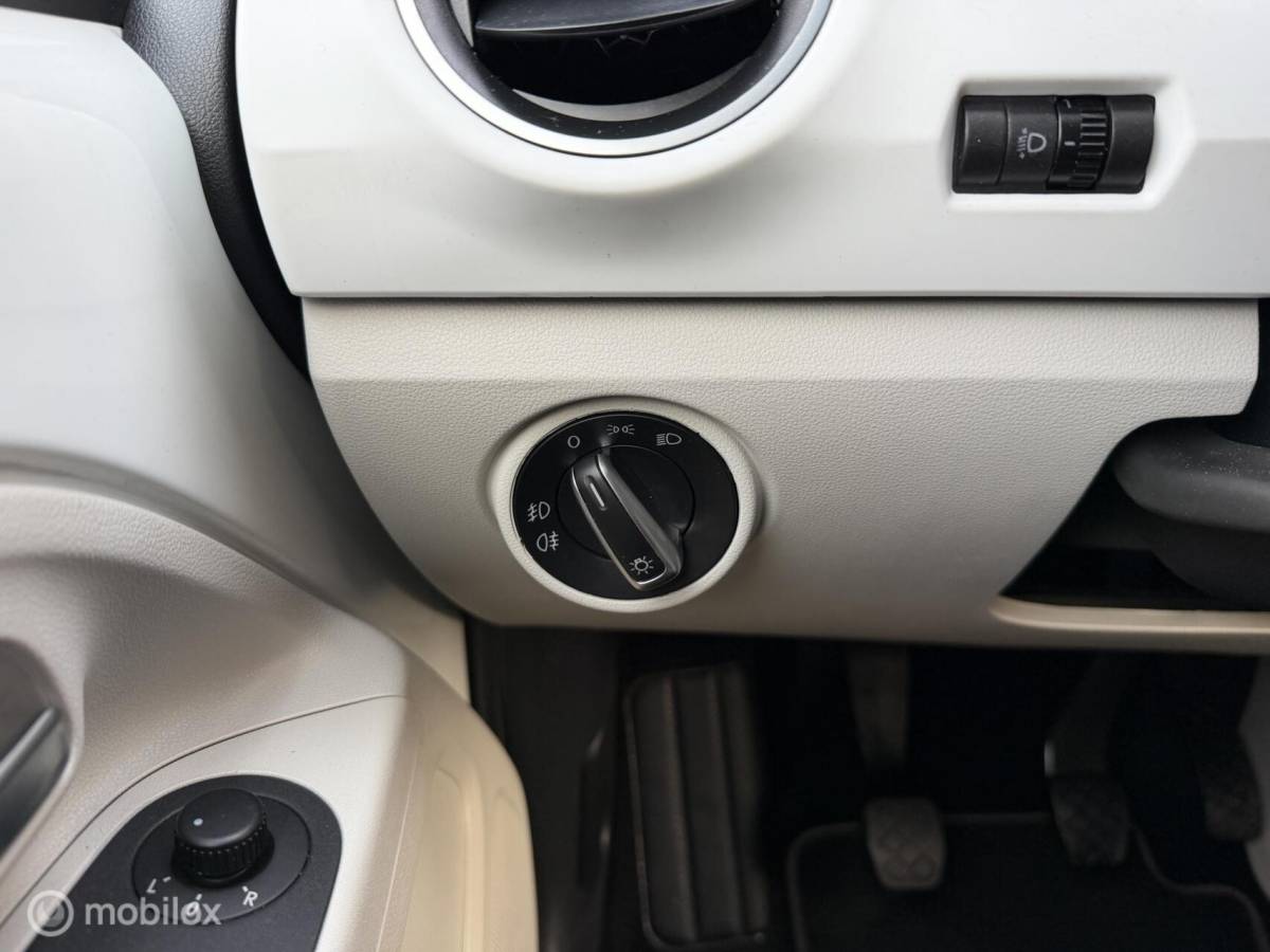 Volkswagen up! Volkswagen Up! 1.0 TSI! BMT UP! BEATS AIRCO*STOELVEW*PDC*LMV