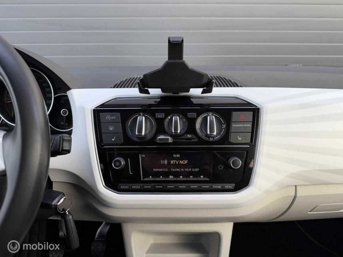 Volkswagen up! Volkswagen Up! 1.0 TSI! BMT UP! BEATS AIRCO*STOELVEW*PDC*LMV