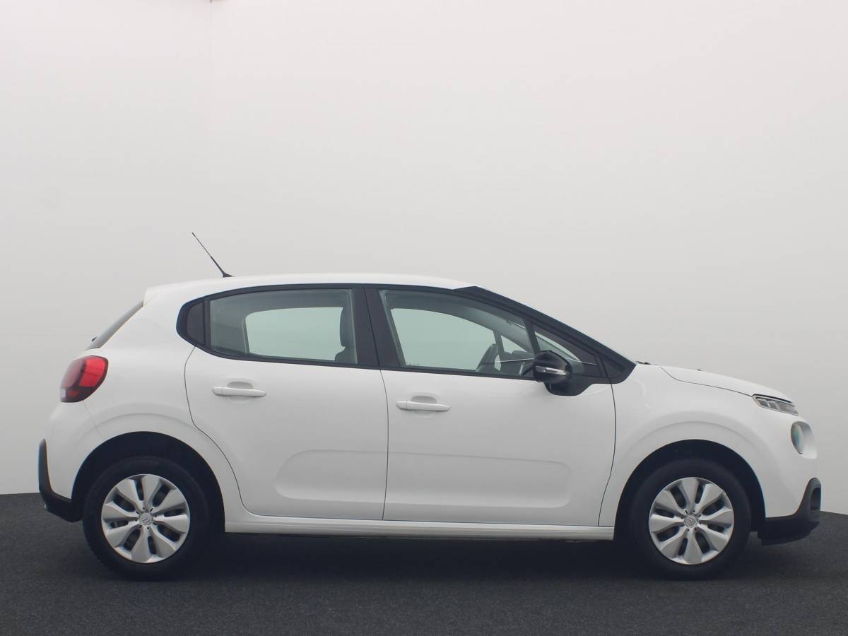 Citroën C3 Citroen C3 1.6 BlueHDi Feel CARPLAY / NAVI / CLIMA / PDC / BLUETOOTH / CRUISE / NL-AUTO