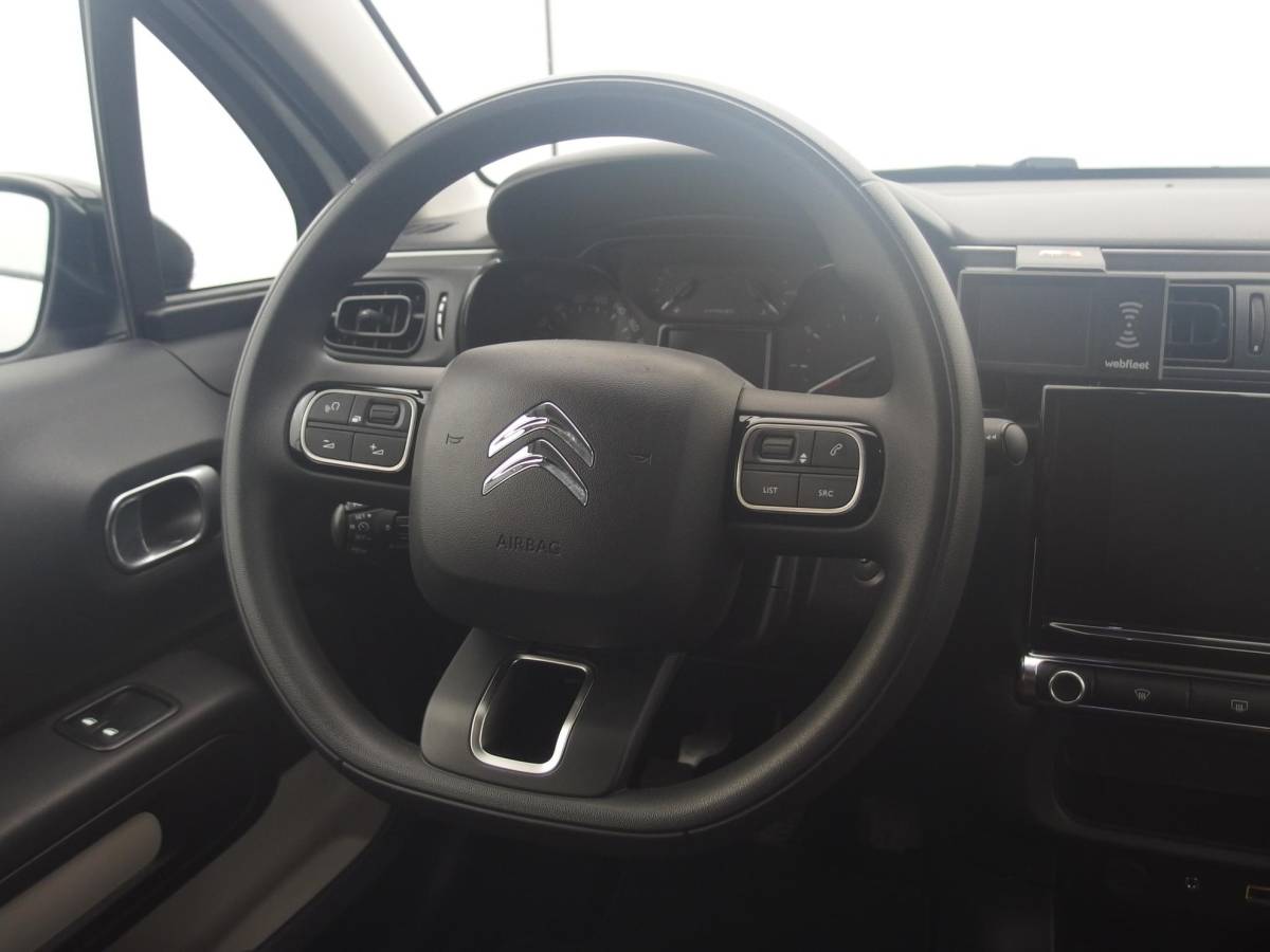 Citroën C3 Citroen C3 1.6 BlueHDi Feel CARPLAY / NAVI / CLIMA / PDC / BLUETOOTH / CRUISE / NL-AUTO