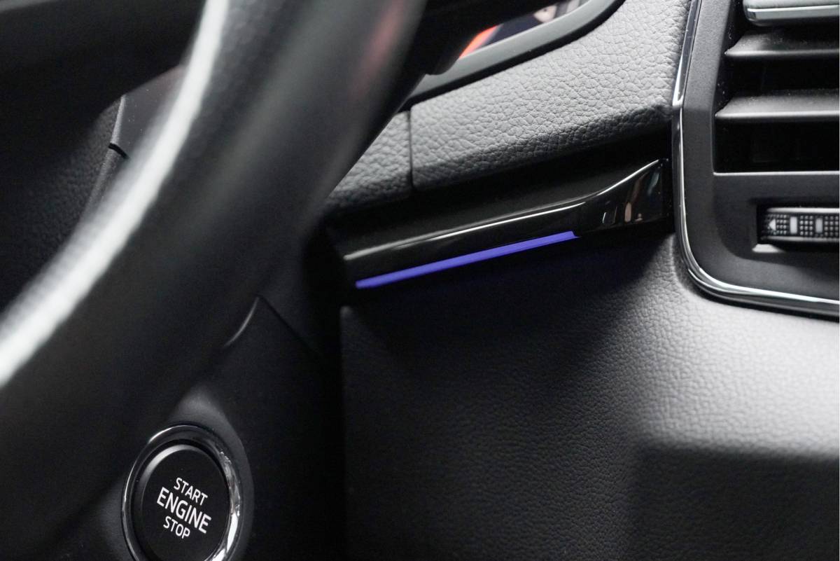 Škoda Karoq ŠKODA Karoq 1.5 TSI ACT 150PK! Automaat Sportline Business BJ2019 Lmv 18″ | Led | Pdc | Navi | App-Connect | Dashboard verlichting | Virtual cockpit | Climate control | Cruise control | Sportstoelen | Zwarte hemel | Sport stuurwiel | Extra getint glas