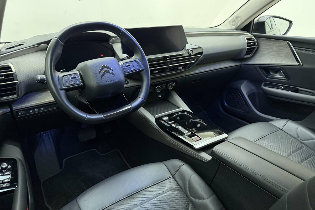 Citroën C5 X Citroen C5 X 1.6 Plug-in Hybrid 225 Shine Automaat | Navigatie | Stoel & Stuurverwarming | Keyless | Lederen bekleding | Massage stoelen | Extra getint glas | Camera