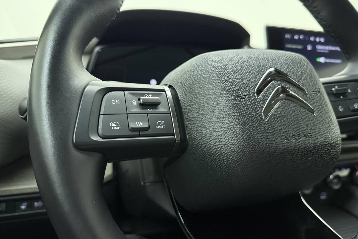 Citroën C5 X Citroen C5 X 1.6 Plug-in Hybrid 225 Shine Automaat | Navigatie | Stoel & Stuurverwarming | Keyless | Lederen bekleding | Massage stoelen | Extra getint glas | Camera