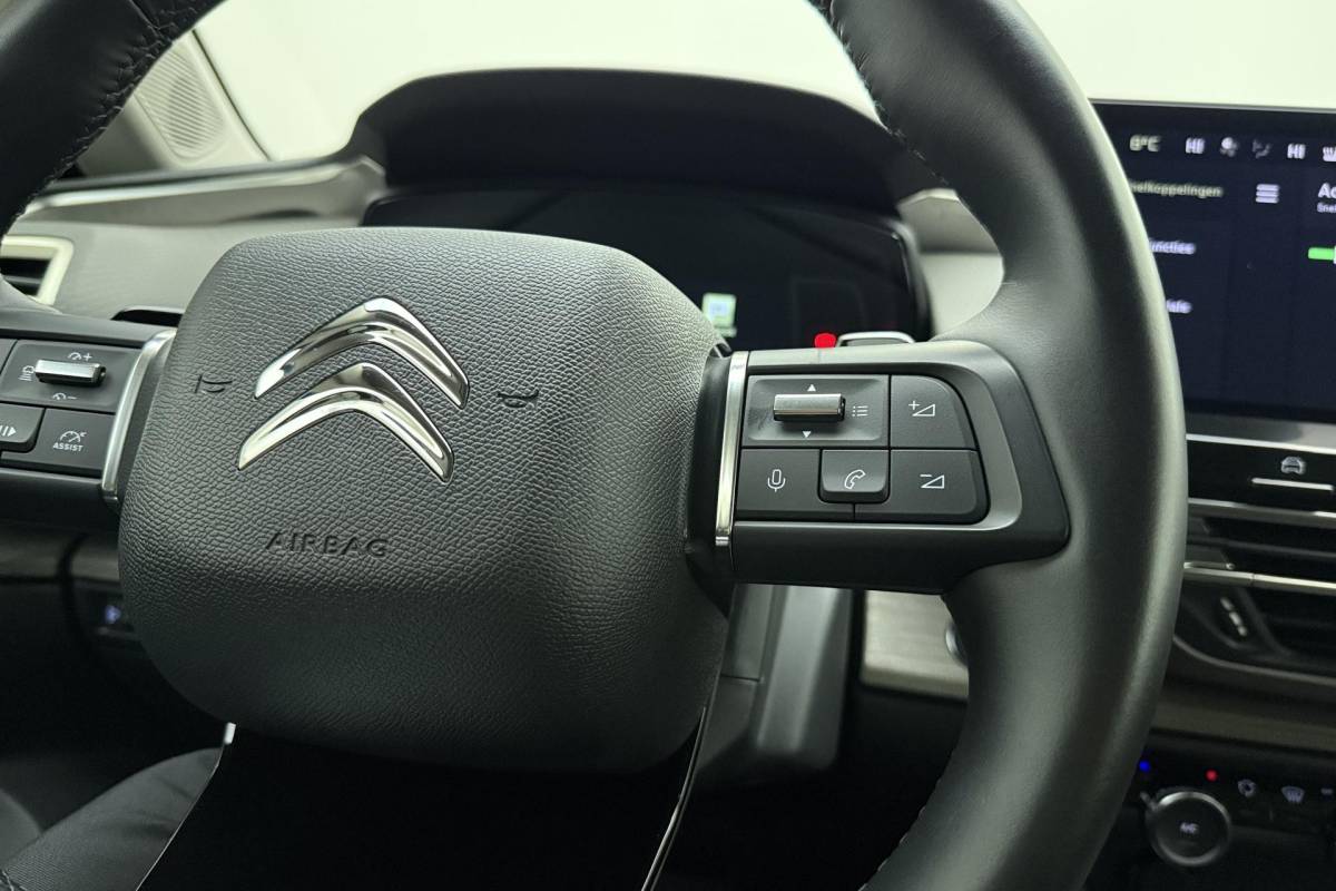 Citroën C5 X Citroen C5 X 1.6 Plug-in Hybrid 225 Shine Automaat | Navigatie | Stoel & Stuurverwarming | Keyless | Lederen bekleding | Massage stoelen | Extra getint glas | Camera