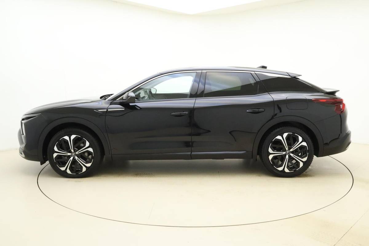 Citroën C5 X Citroen C5 X 1.6 Plug-in Hybrid 225 Shine Automaat | Navigatie | Stoel & Stuurverwarming | Keyless | Lederen bekleding | Massage stoelen | Extra getint glas | Camera