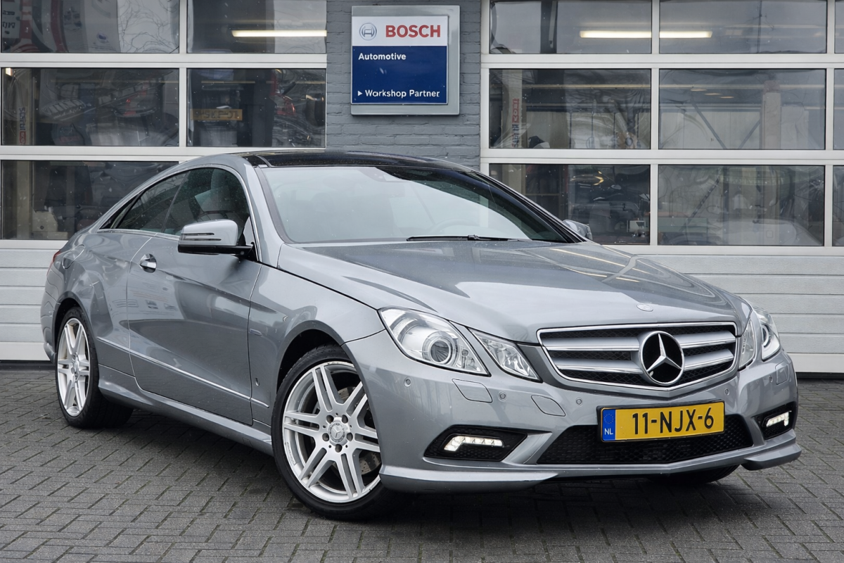 Mercedes-Benz E-Klasse Mercedes E-klasse Coupé 250 CGI Avantgarde AMG|Pano|Leder|ILS-koplampen|Breedset|