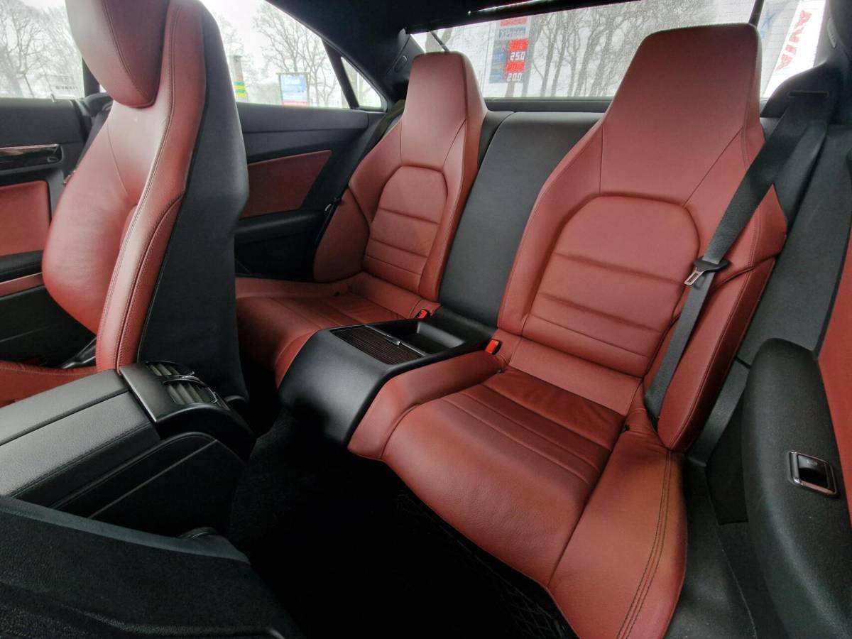 Mercedes-Benz E-Klasse Mercedes E-klasse Coupé 250 CGI Avantgarde AMG|Pano|Leder|ILS-koplampen|Breedset|
