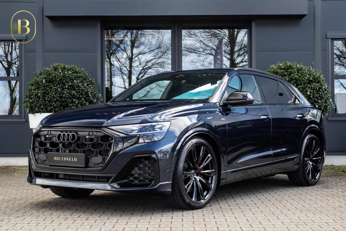 Audi Q8 Audi Q8 60 TFSI e Competition 490pk, Carbon, Full-options 2025