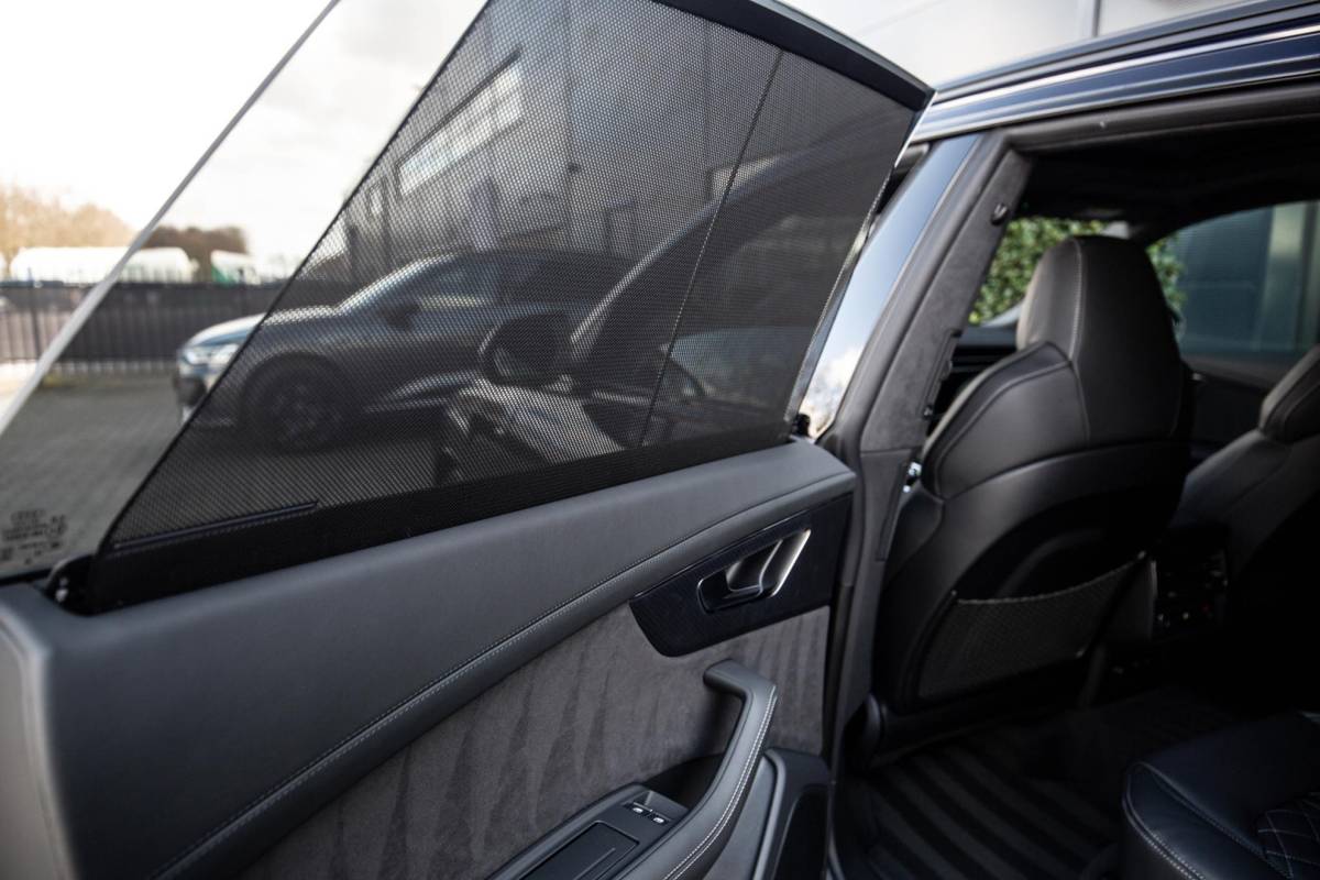 Audi Q8 Audi Q8 60 TFSI e Competition 490pk, Carbon, Full-options 2025