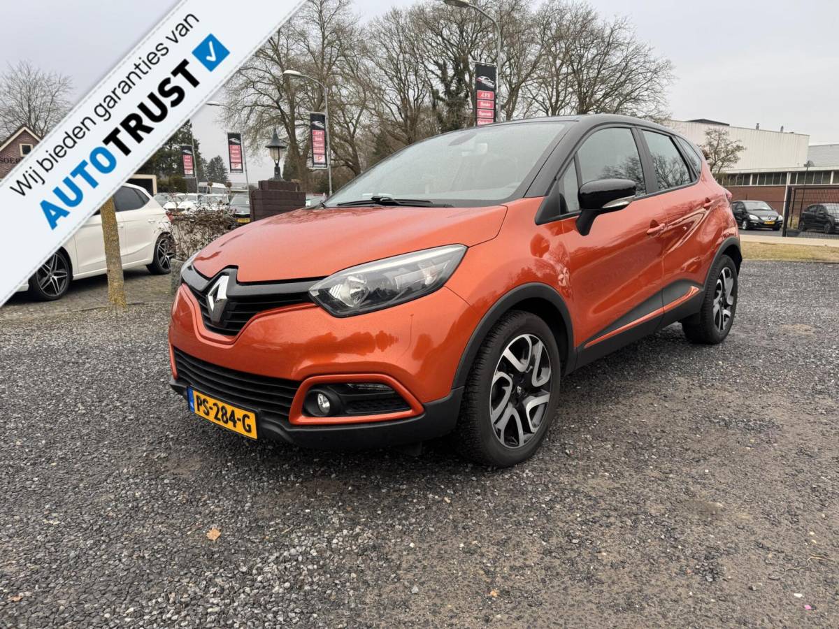 Renault Captur Renault Captur 0.9 TCe Dynamique 17 inch camera trekhaah boekjes