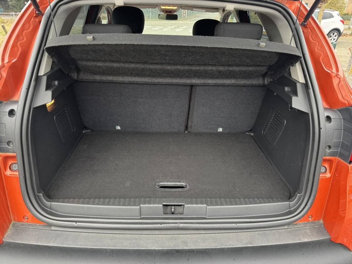 Renault Captur Renault Captur 0.9 TCe Dynamique 17 inch camera trekhaah boekjes