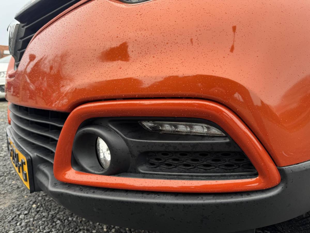 Renault Captur Renault Captur 0.9 TCe Dynamique 17 inch camera trekhaah boekjes