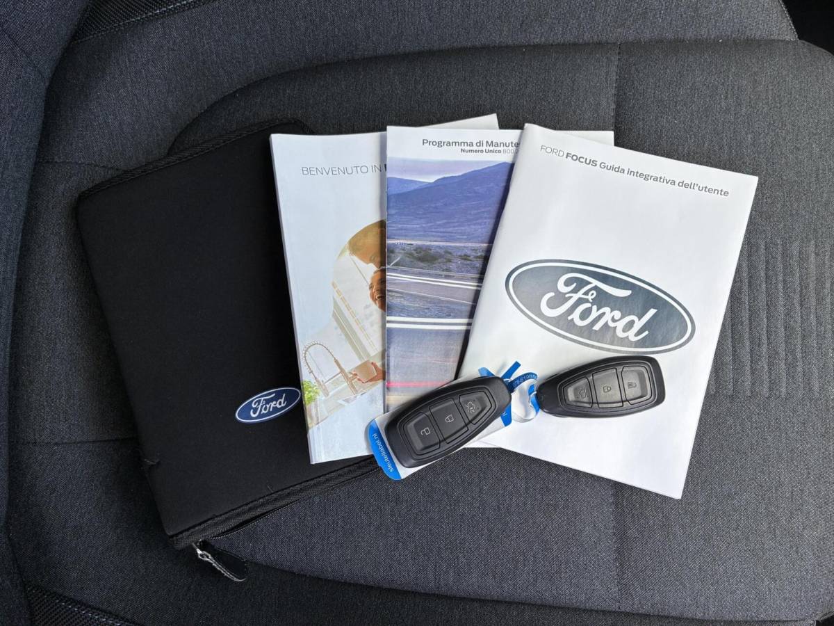 Ford Focus Ford Focus HELAAS VERKOCHT!!!