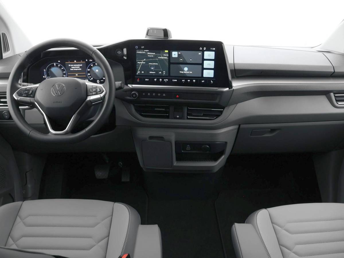 Volkswagen Caravelle Volkswagen Bedrijfswagens Caravelle Style 70kWh / 218pk L2 · 8-zits · 734104