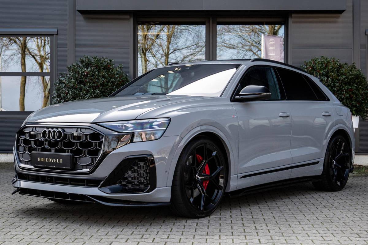 Audi Q8 Audi Q8 60 TFSI e Competition 490pk, Nardo, Full-options 2026