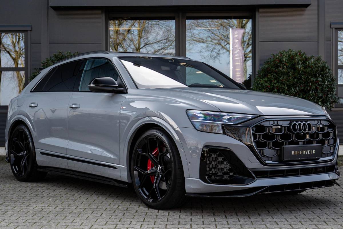 Audi Q8 Audi Q8 60 TFSI e Competition 490pk, Nardo, Full-options 2026